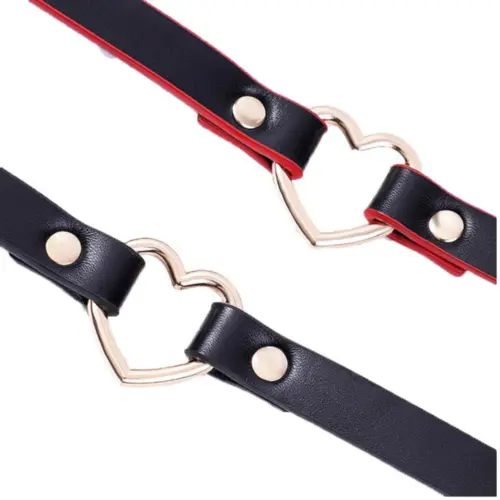Coleira Bondage com Coração